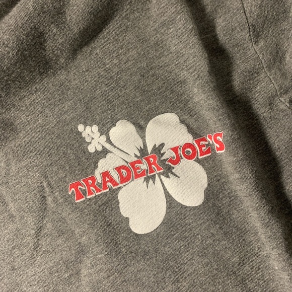 trader joe’s grey t-shirt - Picture 3 of 3